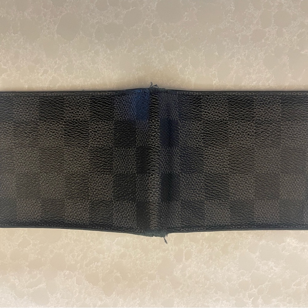 Authentic Louis Vuitton Damier Wallet
